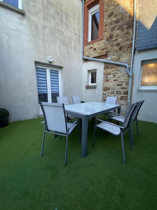 Gite Comme Chez Soi Ducey Les Cheris Exterior photo